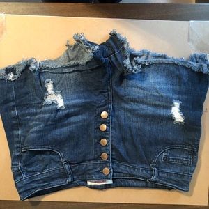 Refuge jean shorts. Size 12